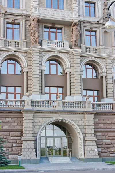 Fragment nowoczesny budynek, miasto kazan, Federacja Rosyjska — Zdjęcie stockowe