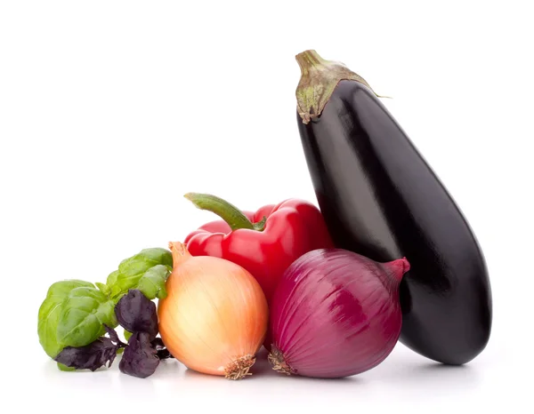 Sweet pepper, onion, tomato, eggplant and basil leaves still l — Stock Photo, Image