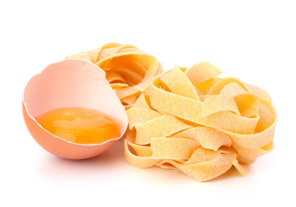 意大利鸡蛋面条面条巢 — 图库照片