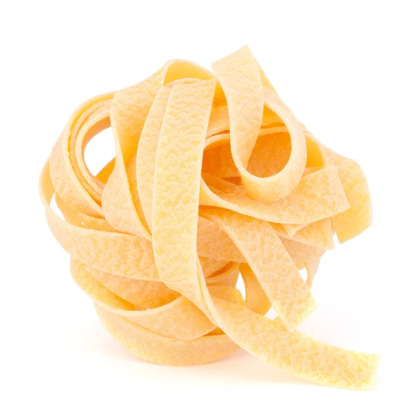Italiaanse pasta fettuccine nest — Stockfoto