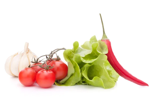 Fresh lettuce salad leaves bunch and cherry tomato — Stock Photo, Image