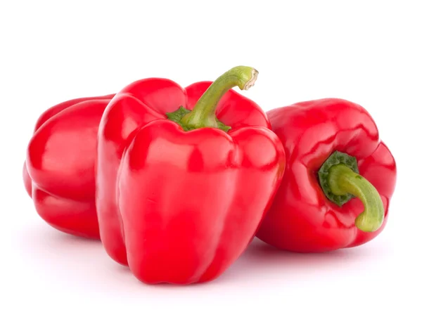 Röd paprika isolerad på vit bakgrund — Stockfoto