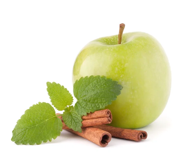 Stock image Green apple, cinnamon sticks and mint leaves still life