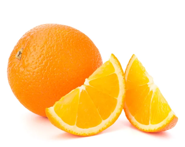 Frutti interi di arancia e suoi segmenti o cantoli — Foto Stock