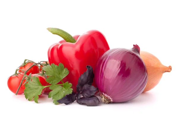 Sladká paprika, cibule, rajče a bazalka listy zátiší — Stock fotografie