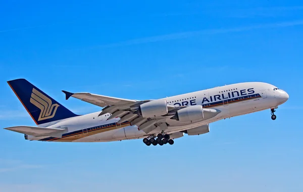 A-380 Singapore Airlines — Stockfoto