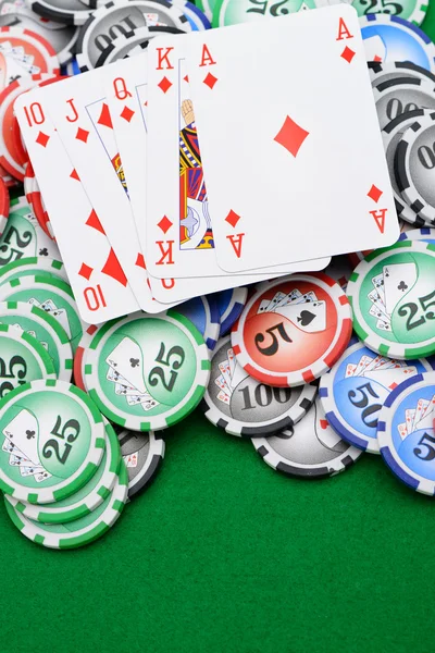 Winnende combinatie in een poker royal flush — Stockfoto
