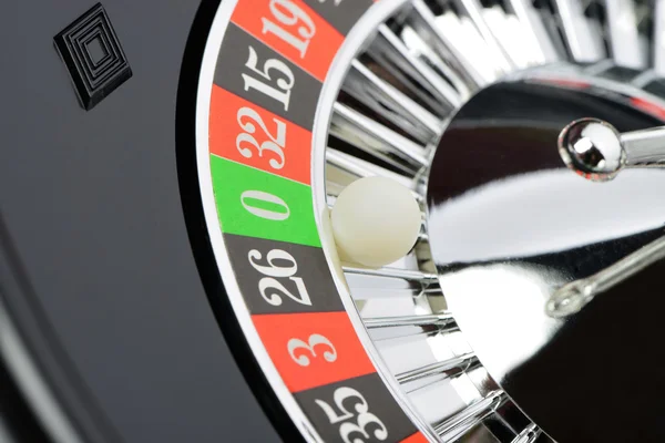 Casino closeup rulet tekerlek — Stok fotoğraf