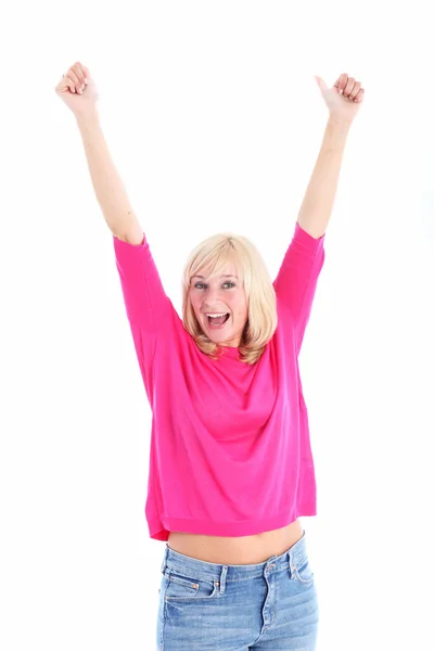 Mujer alegre con los brazos levantados —  Fotos de Stock