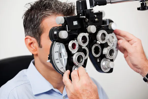 Examen ocular —  Fotos de Stock