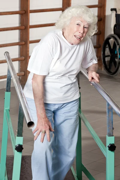 Senior Woman having ambulatory therapy — Stock Photo, Image