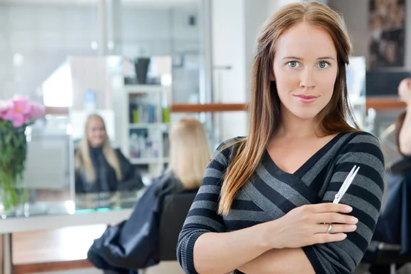 Smart Female Parlor Owner — Stock Photo, Image