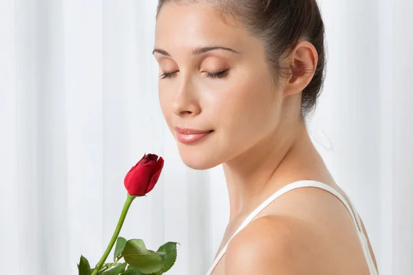 Woman With Red Rose — Stock Photo, Image