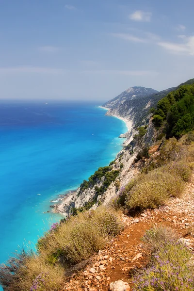 Costa rochosa de Lefkada — Fotografia de Stock