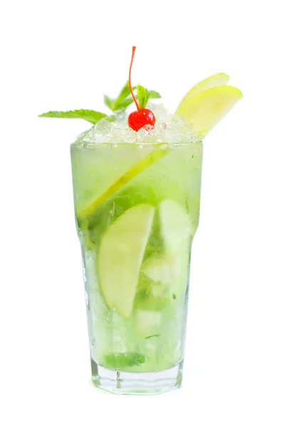 Summer cocktail - mojito — Stock Photo, Image