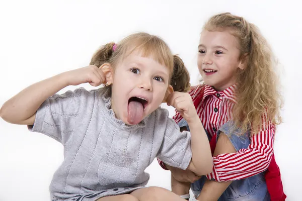 Vrolijke kleine meisje glimlach. — Stockfoto