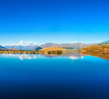 Wanaka lake clipart