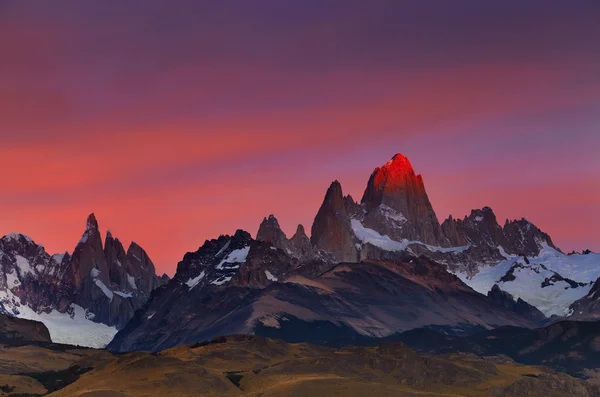 Monte Fitz Roy al amanecer, Patagonia, Argentina — Foto de Stock