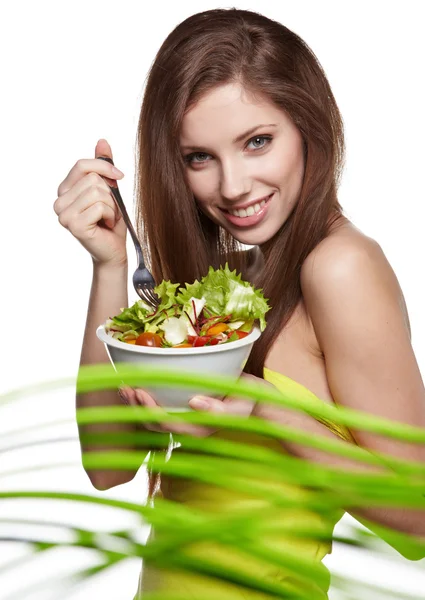 Boldog egészséges nő salátával — Stock Fotó