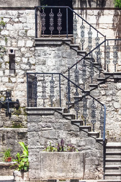 Stairs in the old town — Stock Photo, Image