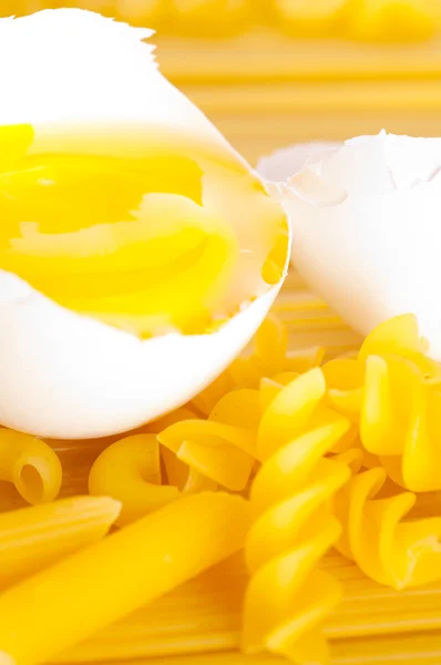 Eggs and Spaghetti — Stock Photo, Image