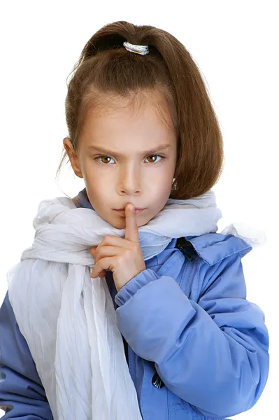 Flicka-förskolebarn i blå jacka — Stockfoto