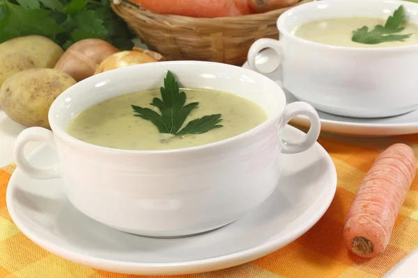 Soupe à la crème de légumes — Photo