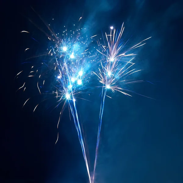 Kleurrijke vuurwerk — Stockfoto