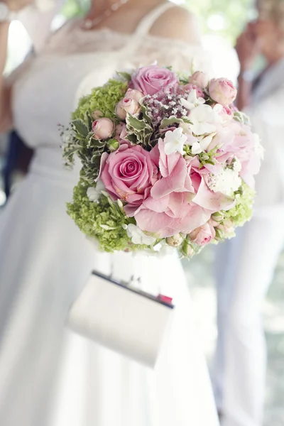 stock image Pretty pink roses in bridal bouquet