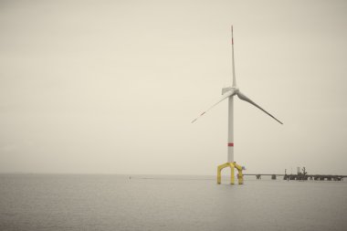 offshore rüzgar türbini