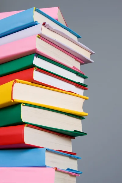 Stak af farverige bøger - Stock-foto