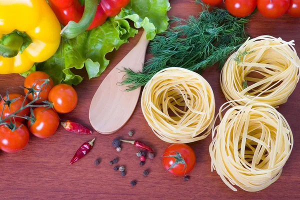 パスタと新鮮な野菜 — ストック写真