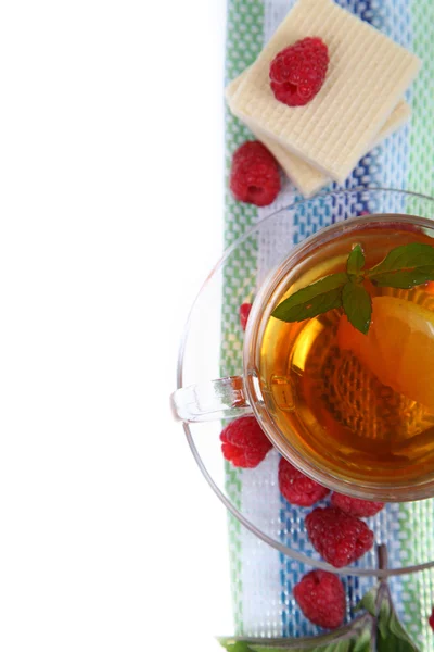 Чай с малиной и мятой — стоковое фото