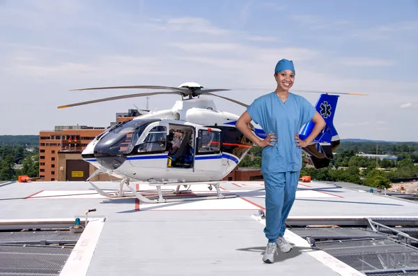 Lékař a život letu helecopter — Stock fotografie