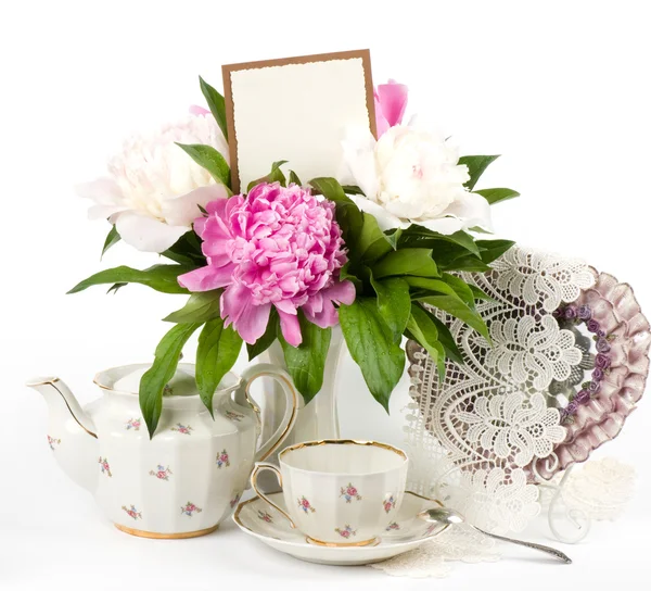 Vintage elegant cups with flowers — Stock Photo, Image