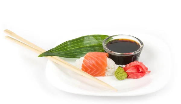 Традиційні японські страви суші — стокове фото