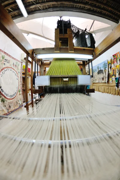 Традиційне арабське килимове виробництво — стокове фото