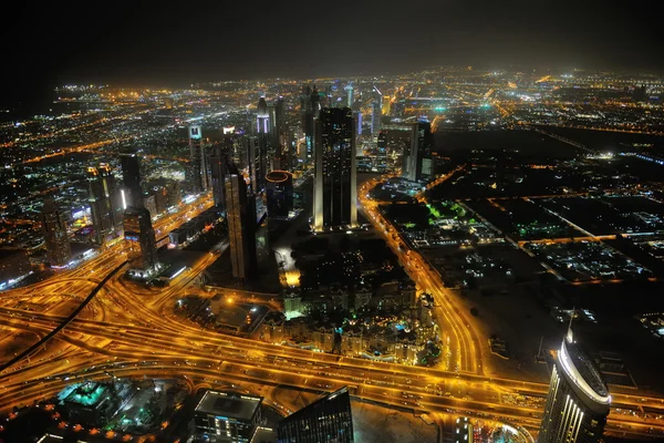 Panorama van down town dubai stad bij nacht — Stockfoto