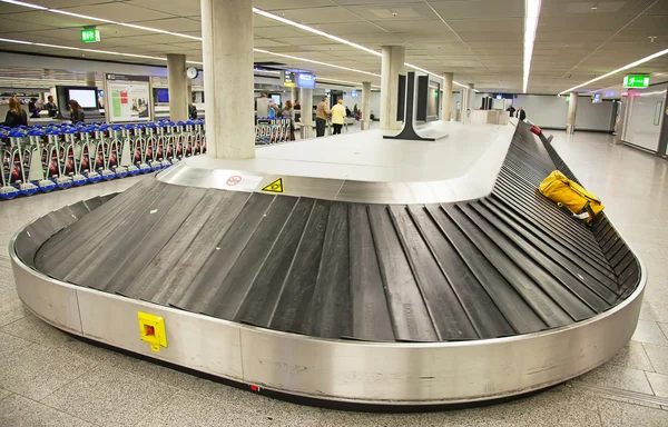 Baggage belt — Stock Photo, Image