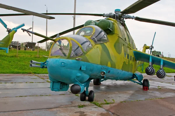 Vecchio elicottero — Foto Stock