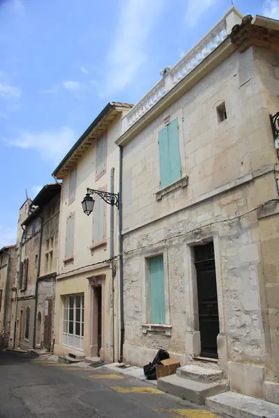 Calle en Arles, Francia —  Fotos de Stock