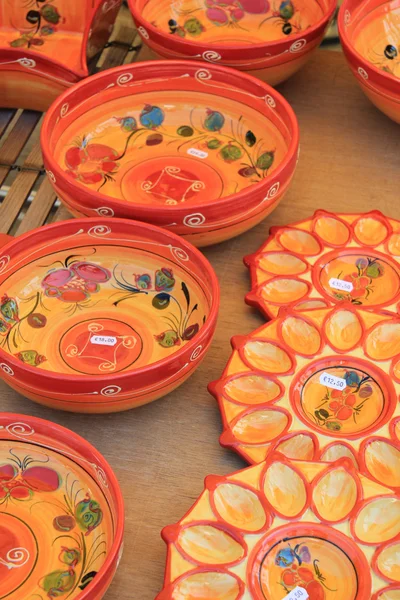 Ceramiche provenzali colorate — Foto Stock