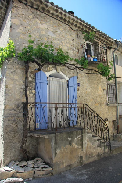 Hus i provence — Stockfoto