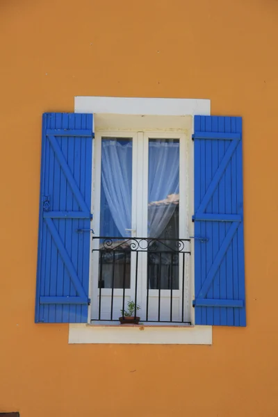 Okno v provence — Stock fotografie