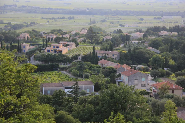 Piccolo villaggio in Francia — Foto Stock