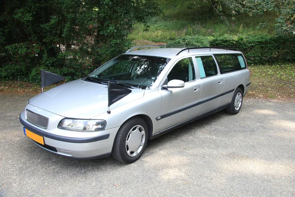 Silver grey hearse — Stock Photo, Image