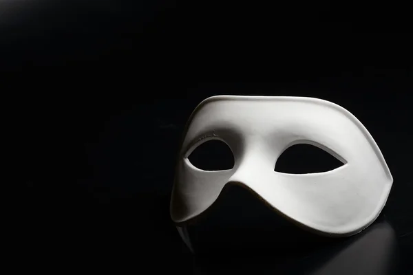 Vit mask — Stockfoto