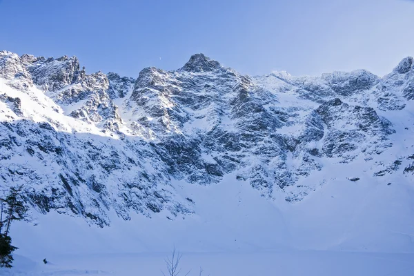 ポーランドの冬の風景、タトラ山脈 — ストック写真
