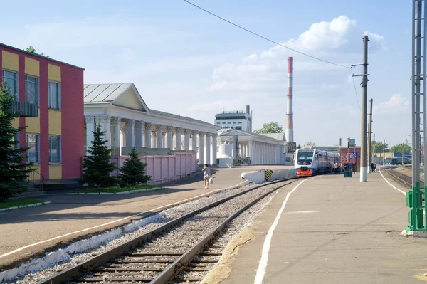 Estação ferroviária está na cidade Oryol — Fotografia de Stock
