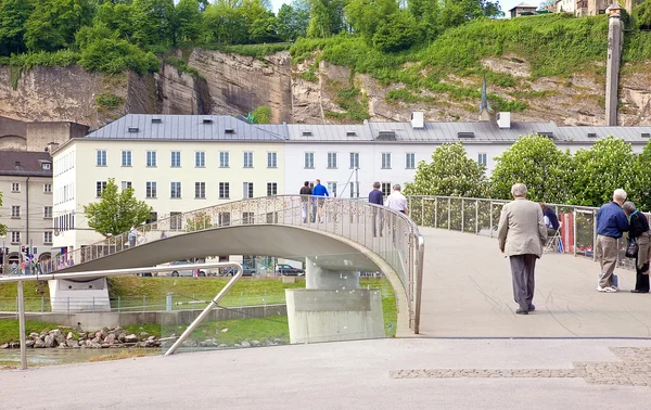 Ponte através do rio Salzach — Fotografia de Stock